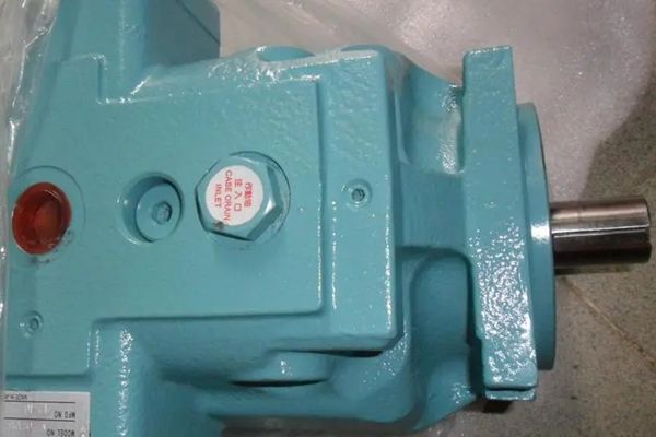 VZ50,VZ63,VZ80,VZ100,VZ130系列大金[DAIKIN]柱塞泵技術(shù)規(guī)格及型號(hào)說(shuō)明