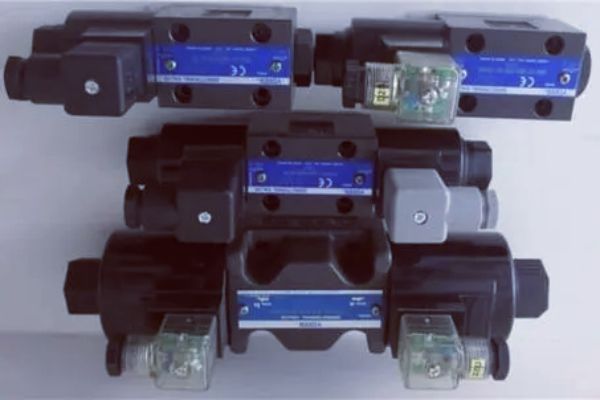 DSG-01，DSG-03，DSG-005系列油研電磁閥，YUKEN電磁換向閥
